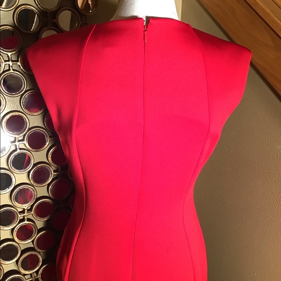 Beautiful Calvin Klein Red Dress. - Picture 4 of 6